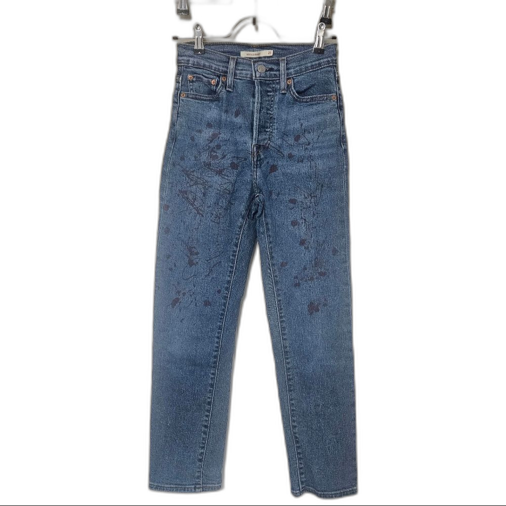 Levi's Women's Straight Leg Jeans in Blue with Dark Paint Splatters